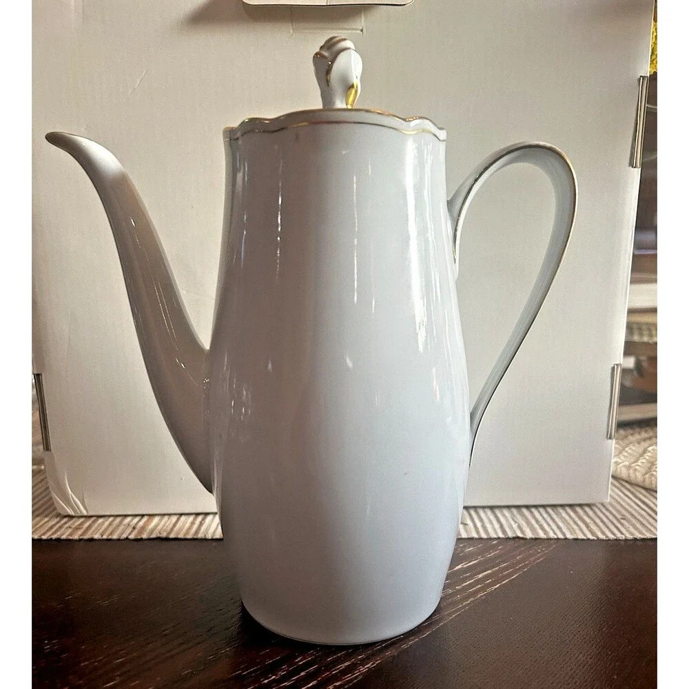 Vintage Bavaria Germany White Porcelain Coffee Pot Mold K 1032 Gold Tulip Lid